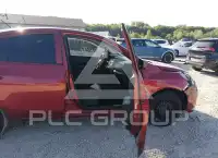2017 Nissan VERSA фото
