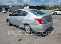 2017 Nissan VERSA photo