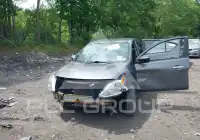 2017 Nissan VERSA photo