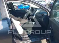 2017 Nissan VERSA фото