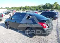 2017 Nissan VERSA фото