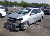 2017 Nissan VERSA фото