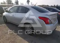 2017 Nissan VERSA photo