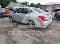2017 Nissan VERSA фото