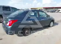 2017 Nissan VERSA фото