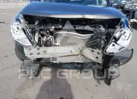 2017 Nissan VERSA фото