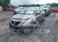 2017 Nissan VERSA photo