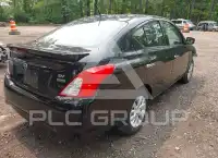 2017 Nissan VERSA фото