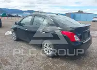 2017 Nissan VERSA photo