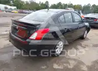 2017 Nissan VERSA фото