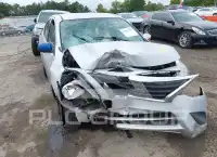 2017 Nissan VERSA photo