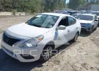 2017 Nissan VERSA фото
