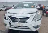 2017 Nissan VERSA фото