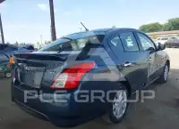 2017 Nissan VERSA фото