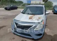 2017 Nissan VERSA фото