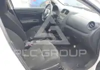 2017 Nissan VERSA фото