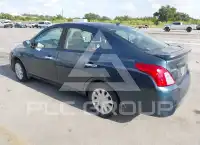 2017 Nissan VERSA фото