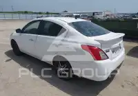 2017 Nissan VERSA photo