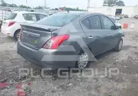 2017 Nissan VERSA фото