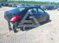 2017 Nissan VERSA photo