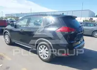 2017 Nissan ROGUE photo