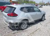 2017 Nissan ROGUE фото