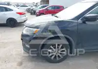 2017 Nissan ROGUE фото