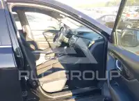 2017 Nissan ROGUE фото