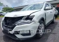 2017 Nissan ROGUE photo