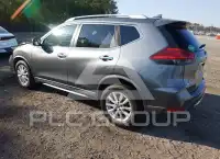 2017 Nissan ROGUE photo
