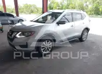 2017 Nissan ROGUE фото