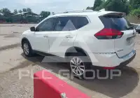 2017 Nissan ROGUE photo