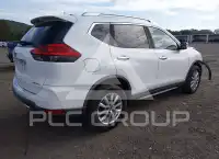 2017 Nissan ROGUE photo