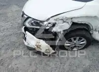 2017 Nissan ROGUE photo