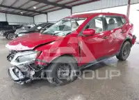 2017 Nissan ROGUE photo