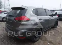 2017 Nissan ROGUE photo