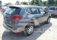 2017 Nissan ROGUE фото