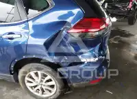 2017 Nissan ROGUE photo