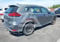 2017 Nissan ROGUE photo