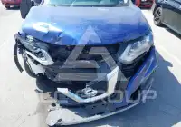 2017 Nissan ROGUE фото