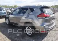 2017 Nissan ROGUE photo