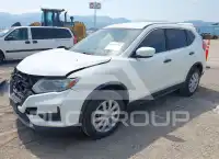 2017 Nissan ROGUE photo