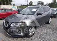 2017 Nissan ROGUE photo