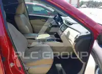 2017 Nissan ROGUE photo