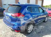 2017 Nissan ROGUE photo