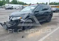 2017 Nissan ROGUE photo