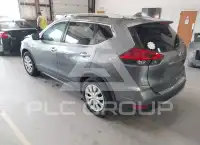 2017 Nissan ROGUE photo