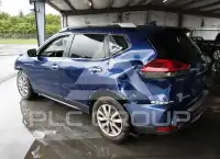 2017 Nissan ROGUE photo