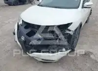2017 Nissan ROGUE photo