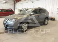 2017 Nissan ROGUE photo